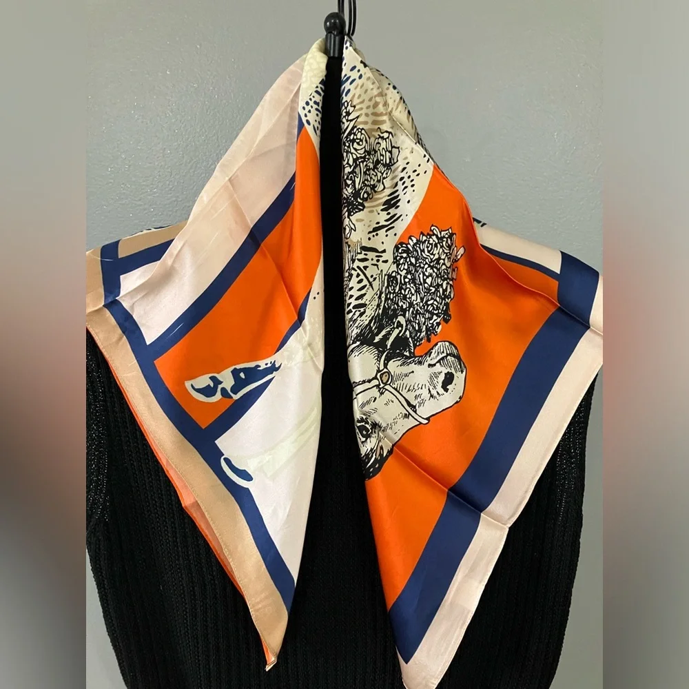 100% Silk Scarf Equestrian horses with print flaws - Picture 4 of 5